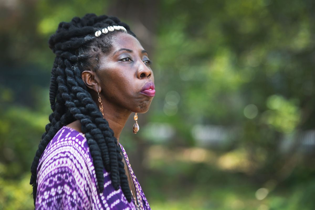 Marquetta Goodwine, also known as Queen Quet, is proud her people left the coastline alone, particularly the stretches of salt marshes critical as habitats. Marquetta Goodwine, also known as Queen Quet, chieftess of the Gullah-Geechee Nation, is pictured at an outdoor market on St. Helena Island on Saturday, April 15, 2017. © LAUREN PETRACCA/Staff